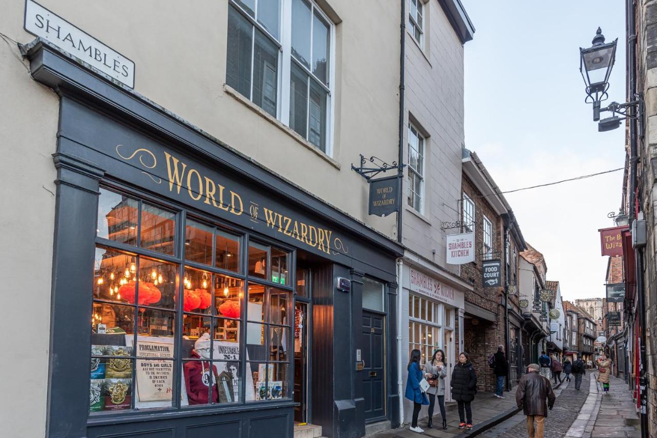 With Free Parking, 10 Min Walk To Bar Walls York